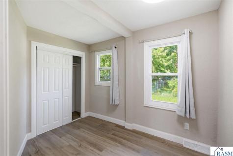 221 W Main Street St. Clair MN 56080