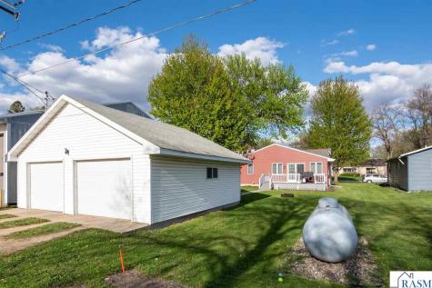 224 N 3rd Avenue Waldorf MN 56091