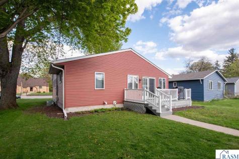 224 N 3rd Avenue Waldorf MN 56091