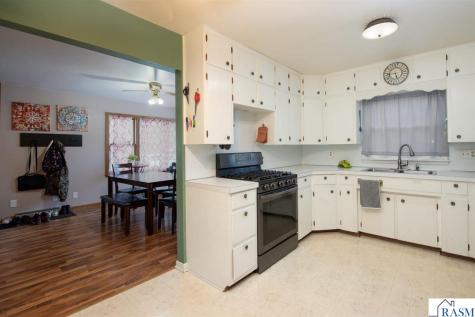 224 N 3rd Avenue Waldorf MN 56091