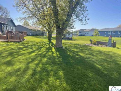 243 W 6th Street Gibbon MN 55335