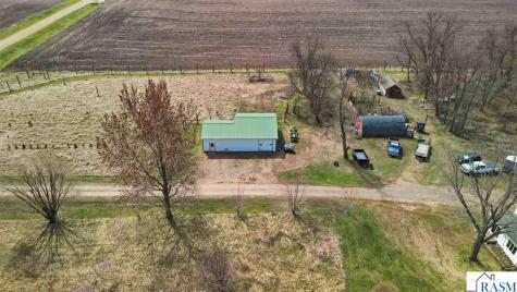 21598 478th Avenue Lake Crystal MN 56055