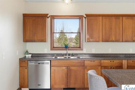 21598 478th Avenue Lake Crystal MN 56055