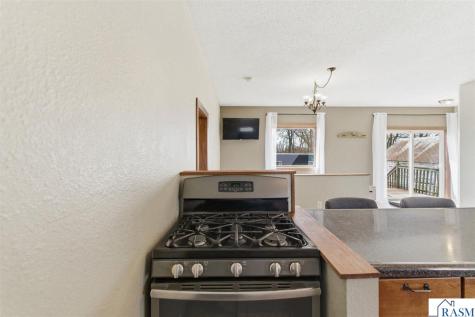 21598 478th Avenue Lake Crystal MN 56055
