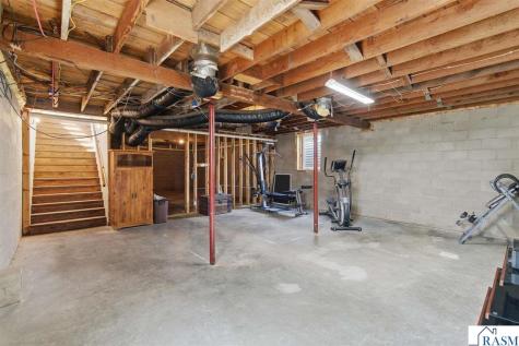 21598 478th Avenue Lake Crystal MN 56055