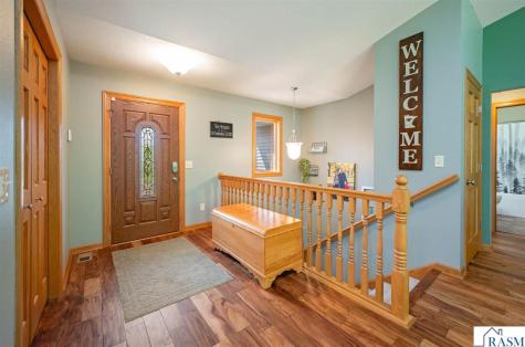 105 Hidden Oaks Circle Mankato MN 56001