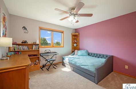 105 Hidden Oaks Circle Mankato MN 56001