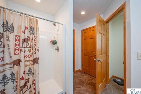 105 Hidden Oaks Circle Mankato MN 56001