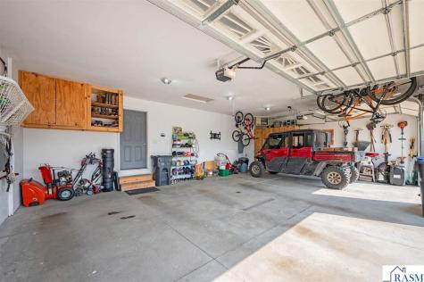 105 Hidden Oaks Circle Mankato MN 56001