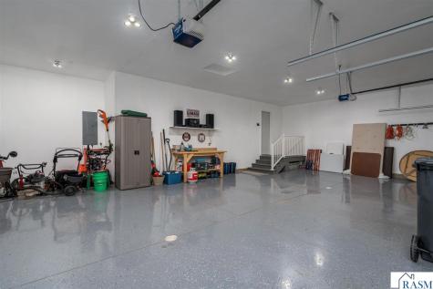 2377 Rolling Green Lane North Mankato MN 56003