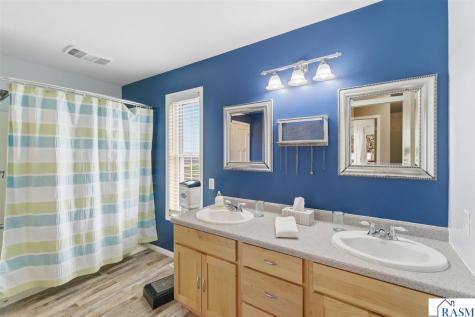 16 Marples Avenue Minnesota Lake MN 56068
