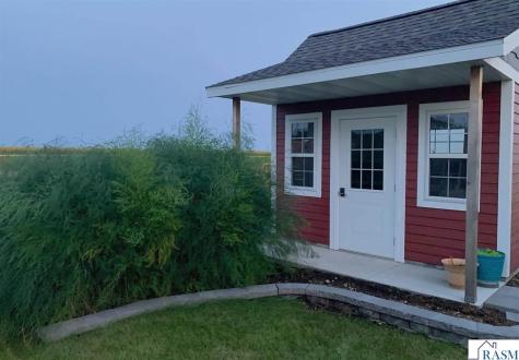 16 Marples Avenue Minnesota Lake MN 56068