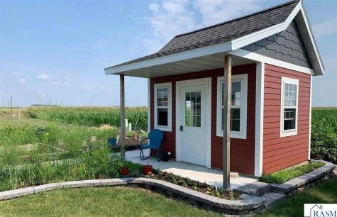 16 Marples Avenue Minnesota Lake MN 56068