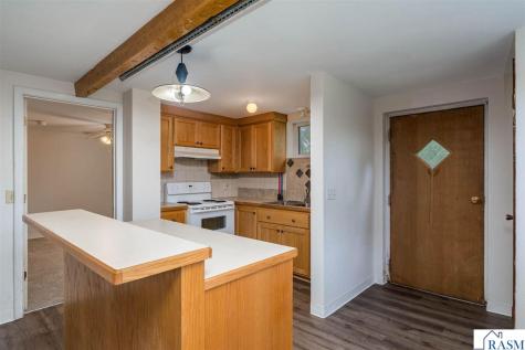 18648 568th Avenue Mankato MN 56001-3047