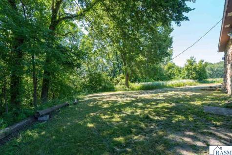 18648 568th Avenue Mankato MN 56001-3047