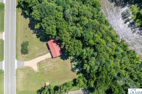 18648 568th Avenue Mankato MN 56001-3047