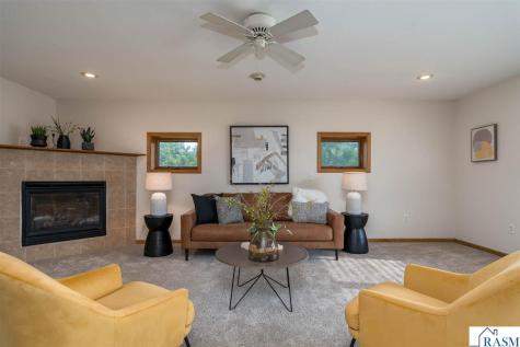 18648 568th Avenue Mankato MN 56001-3047