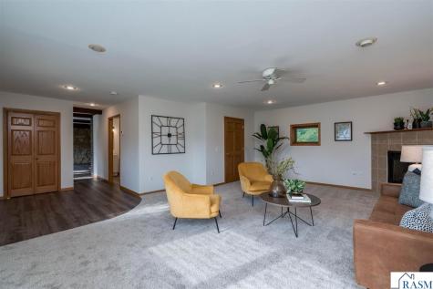 18648 568th Avenue Mankato MN 56001-3047