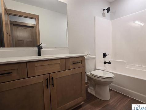 653 Daisy Court Lake Crystal MN 56055-1229