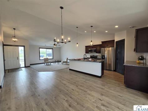 653 Daisy Court Lake Crystal MN 56055-1229