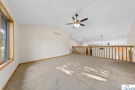 1676 Castle Drive North Mankato MN 56003