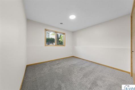 1676 Castle Drive North Mankato MN 56003
