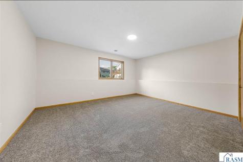 1676 Castle Drive North Mankato MN 56003