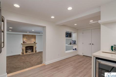 111 Dell Avenue Mankato MN 56001