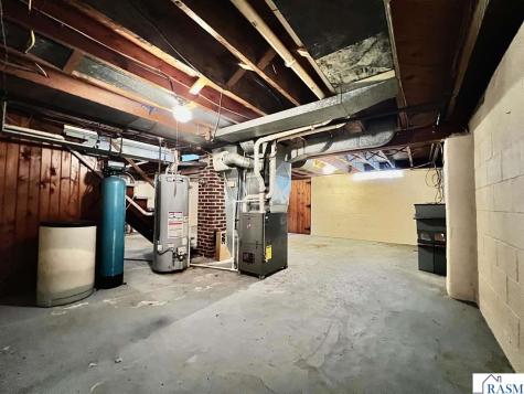 514 S Broadway Wells MN 56097