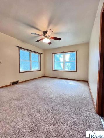514 S Broadway Wells MN 56097