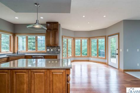 113 Hidden Oaks Circle Mankato MN 56001