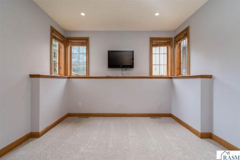 113 Hidden Oaks Circle Mankato MN 56001