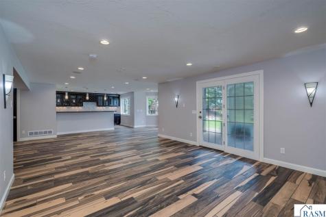 113 Hidden Oaks Circle Mankato MN 56001