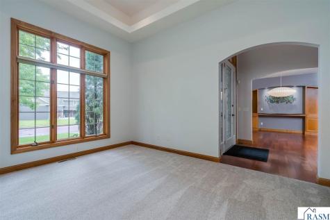 113 Hidden Oaks Circle Mankato MN 56001