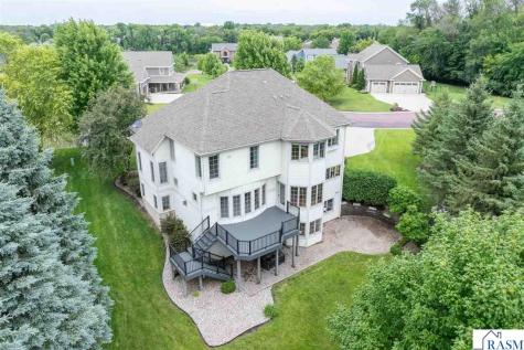 113 Hidden Oaks Circle Mankato MN 56001