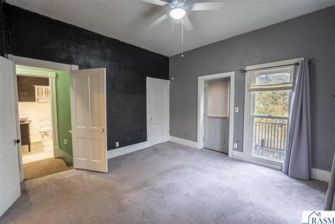 228 W 4th Street Blue Earth MN 56013