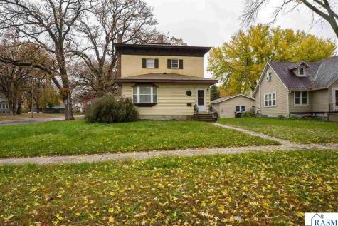 228 W 4th Street Blue Earth MN 56013