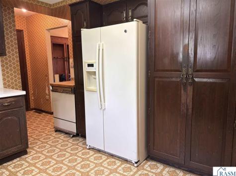 511 SW 3rd Street Madelia MN 56062
