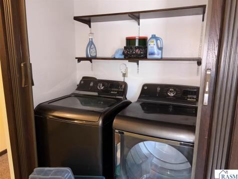 511 SW 3rd Street Madelia MN 56062