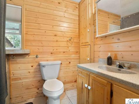 828 E Clinton Street Waterville MN 56096