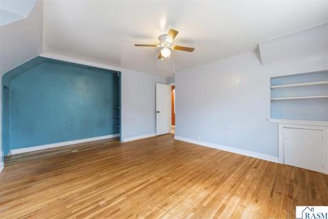 925 South Avenue North Mankato MN 56003