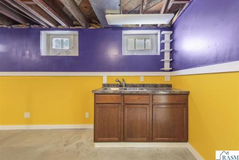 925 South Avenue North Mankato MN 56003