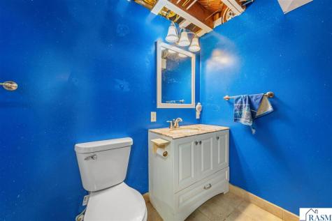 925 South Avenue North Mankato MN 56003