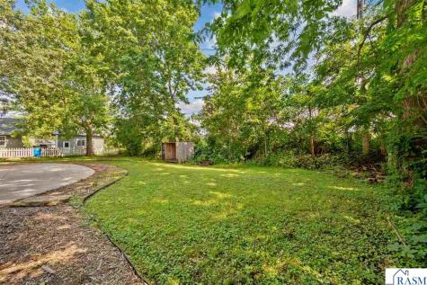 925 South Avenue North Mankato MN 56003