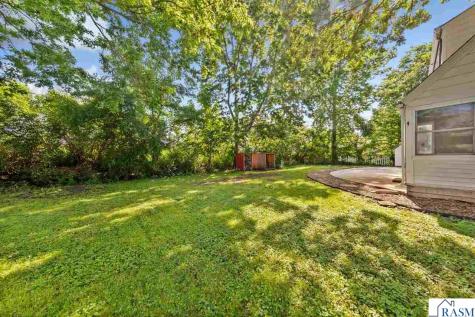925 South Avenue North Mankato MN 56003