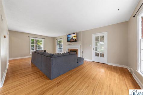 925 South Avenue North Mankato MN 56003