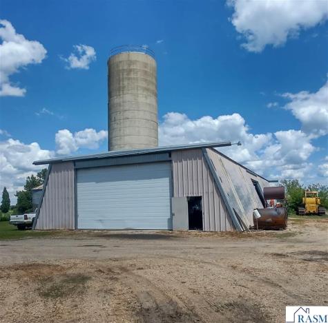737 40th Street Dunnell MN 56127