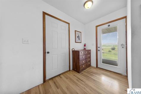 46039 Jefferson Lake Drive Cleveland MN 56017