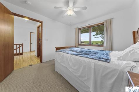 46039 Jefferson Lake Drive Cleveland MN 56017