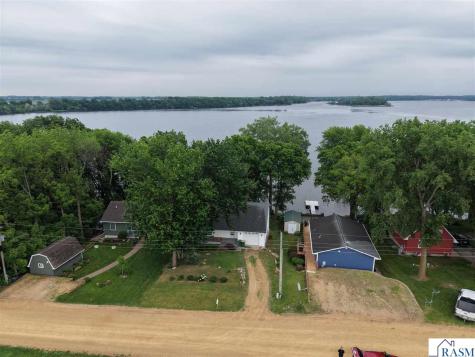 46039 Jefferson Lake Drive Cleveland MN 56017